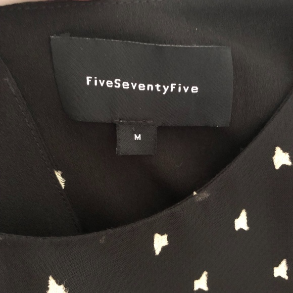 FiveSeventyFive Star-Print Crepe Flutter-Sleeve - Picture 5 of 6